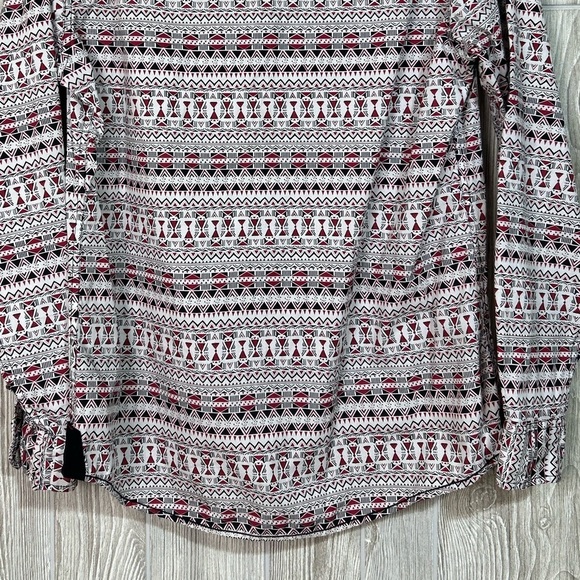 Tranquility Mayhem Mens Roll Tab Long Sleeve Graphic Button Down Shirt SZ M - Picture 11 of 16